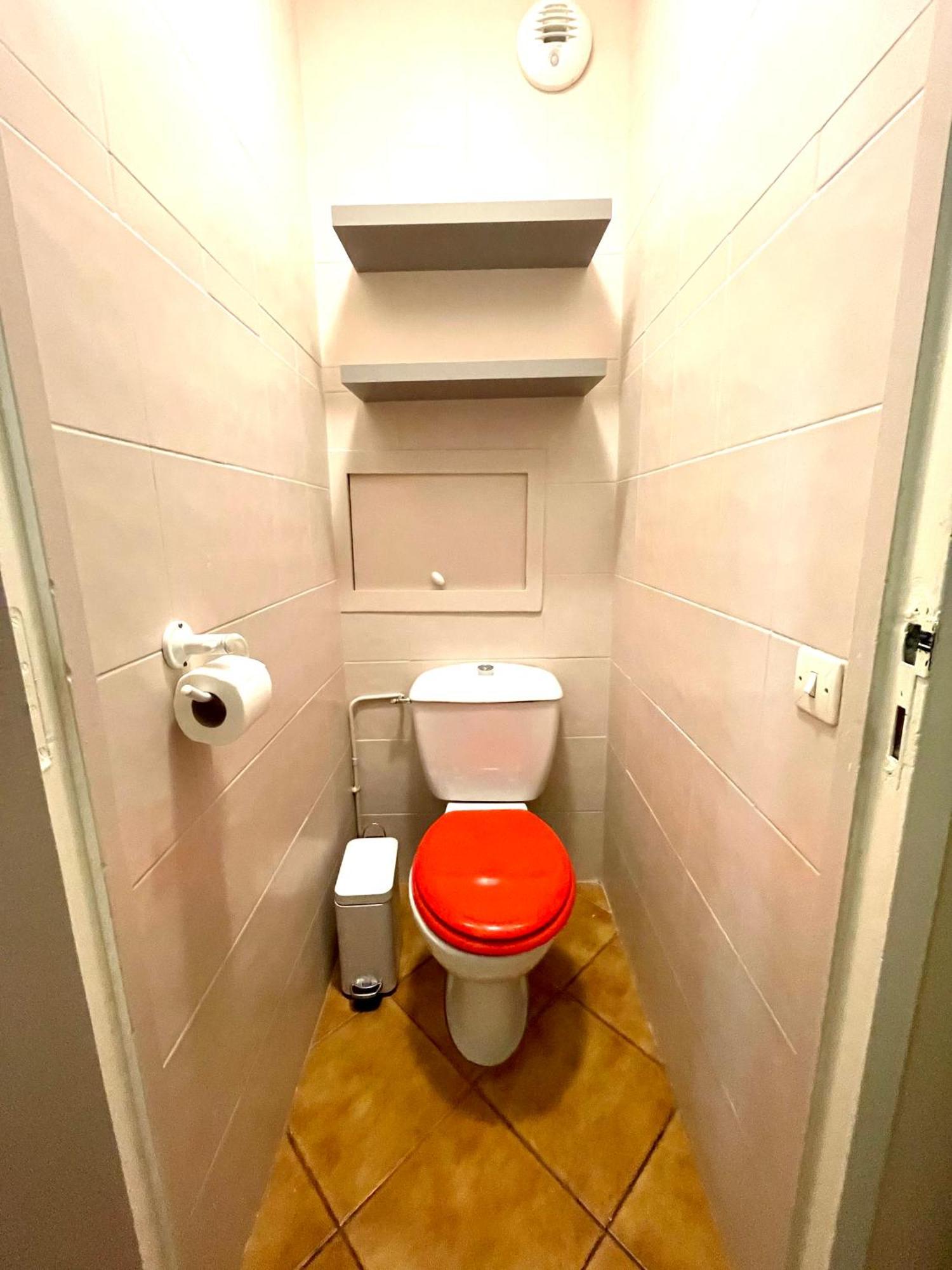 Chambre Privee En Colocation Dans Un Appartement Vaulx En Velin Centre Buitenkant foto